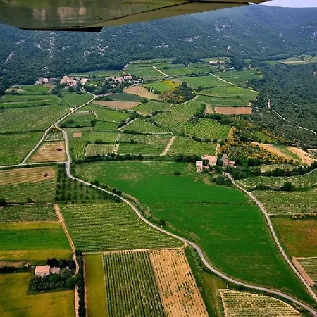 Pensión Le Mouleyras Saint-Montan